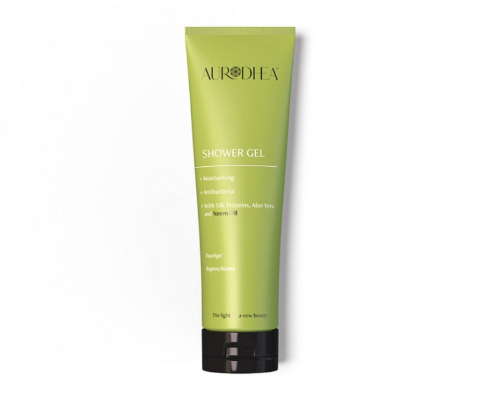 La gamme à l’huile de neem  Chogan est spécialement conçue pour purifier.

apaiser et revitaliser la peau et les cheveux grâce aux propriétés exceptionnelles de cet ingrédient naturel.