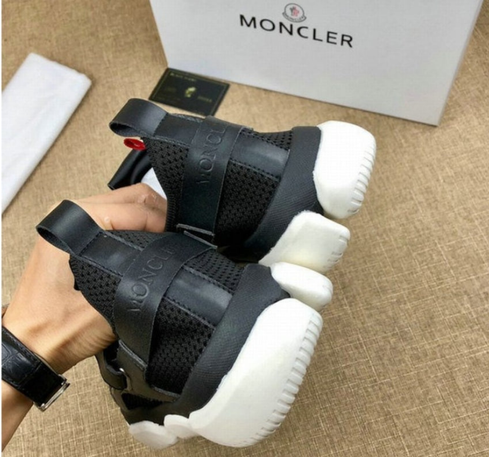 Les baskets sneakers Moncler combinent style sophistiqué et performance haut de gamme.

 leur design élégant.pas cher.le moins cher.