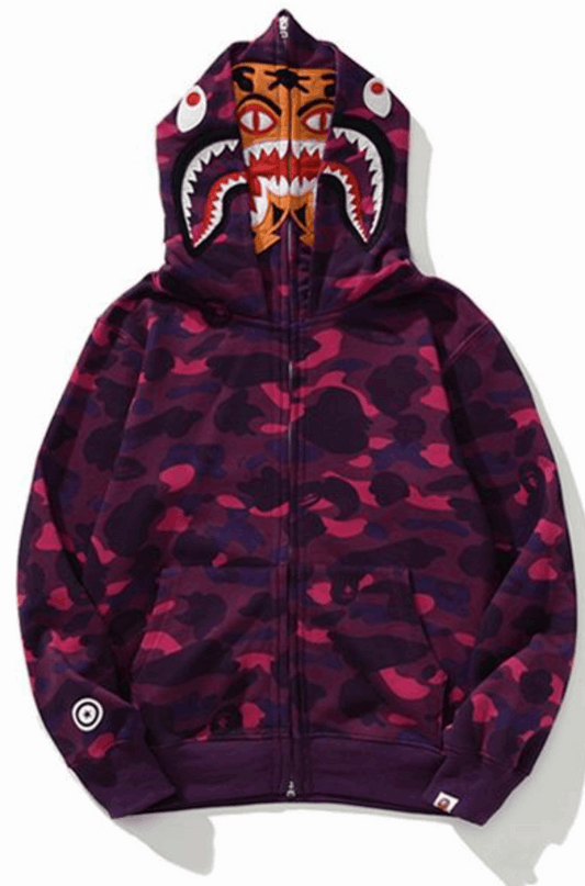 Les sweats Bape Sta pour homme incarnent l’essence du streetwear avec un design audacieux et reconnaissable, propre à la marque A Bathing Ape (Bape).