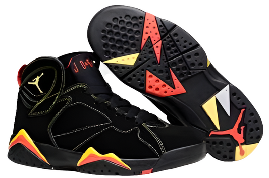 Les baskets Air Jordan 7 offrent un style audacieux et une performance exceptionnelle. leur design unique emblématique. Pas cher. Le moins cher. 