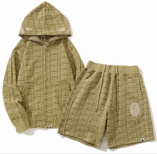 Les sweats Bape Sta pour homme incarnent l’essence du streetwear avec un design audacieux et reconnaissable, propre à la marque A Bathing Ape (Bape).