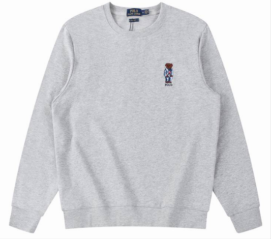 Le sweat Ralph Lauren allie performance et style. Son design élégant et sa qualité supérieure le rendent indispensable pour les amateurs de mode. Fabriqué avec des matériaux de qualité, ce sweat offre un confort optimal et un look raffiné.