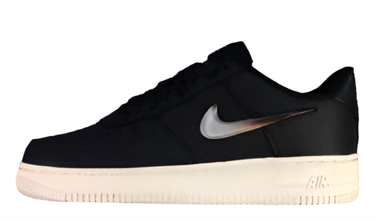 Premièrement : Les baskets Nike Air Force 1 Low femme incarnent l’alliance parfaite entre style intemporel et innovation technique.