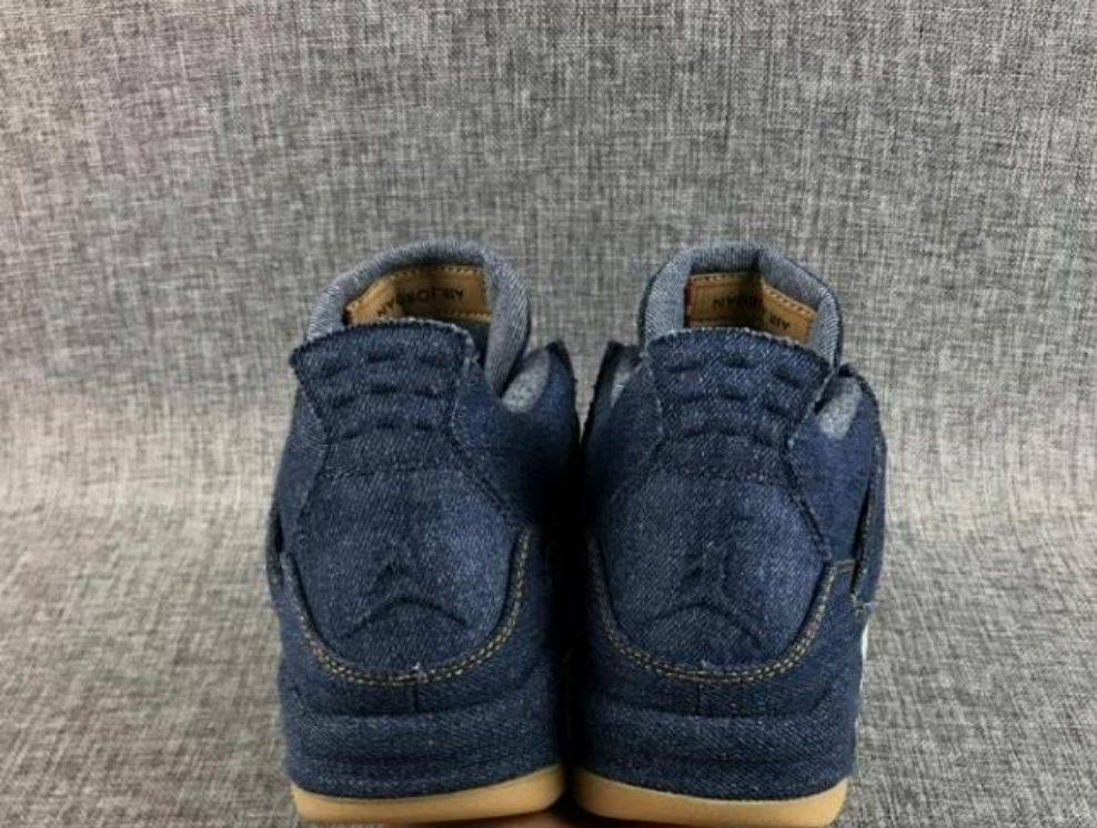 Air Jordan 4 Retro 'Levi's' Blue Denim Sneakers