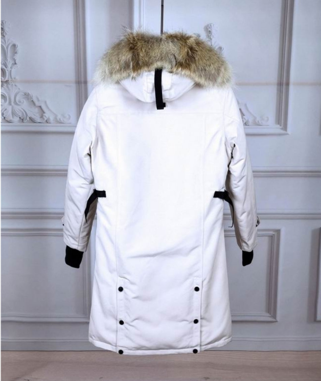 Les doudounes Canada Goose allient élégance et chaleur pour offrir une protection optimale contre le froid. Leur design sophistiqué et leurs matériaux de haute qualité. Pas cher. Le moins cher.