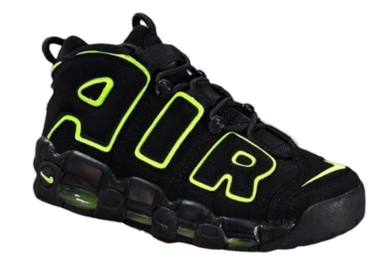 Les baskets Nike Air Uptempo combinent style audacieux et innovation. Leur design emblématique et leurs lettres surdimensionnées . Pas cher. Le moins cher.