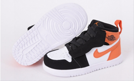 chaussure pour Enfant: jordan  Garçon/Fille