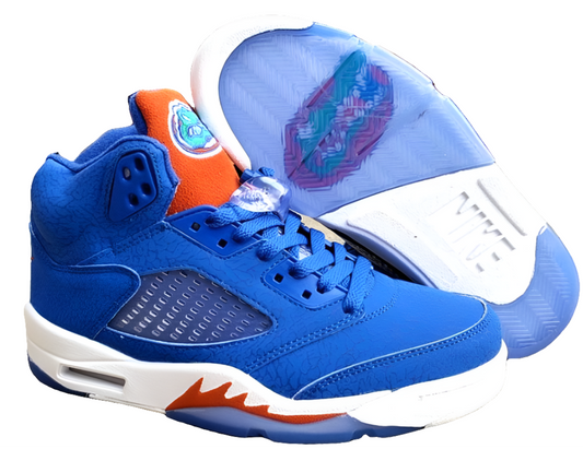 Les baskets Air Jordan 5 offrent un style audacieux et une performance exceptionnelle. leur design unique emblématique. Pas cher. Le moins cher.
