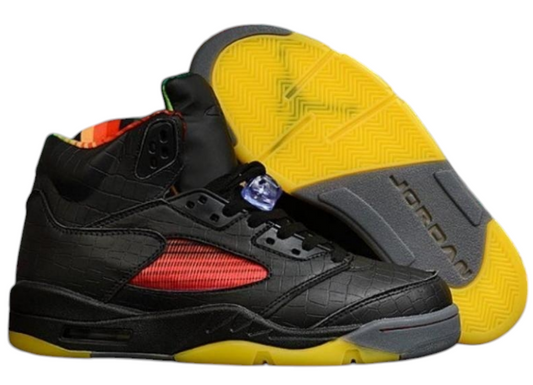 Les baskets Air Jordan 5 offrent un style audacieux et une performance exceptionnelle. leur design unique emblématique. Pas cher. Le moins cher. 