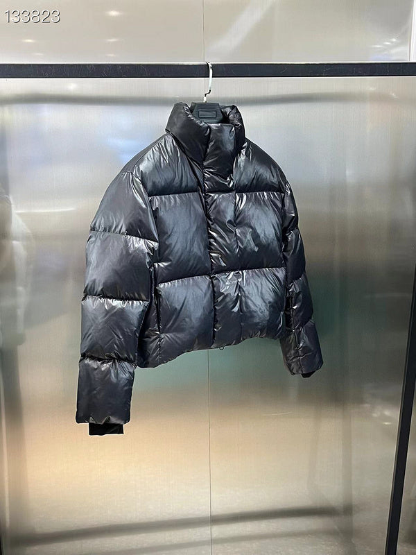 La doudoune Canada Goose Parka Femme

Résultat de l'évolution emblématique de la marque Canada Goose, la doudoune Canada Goose Parka Femme
