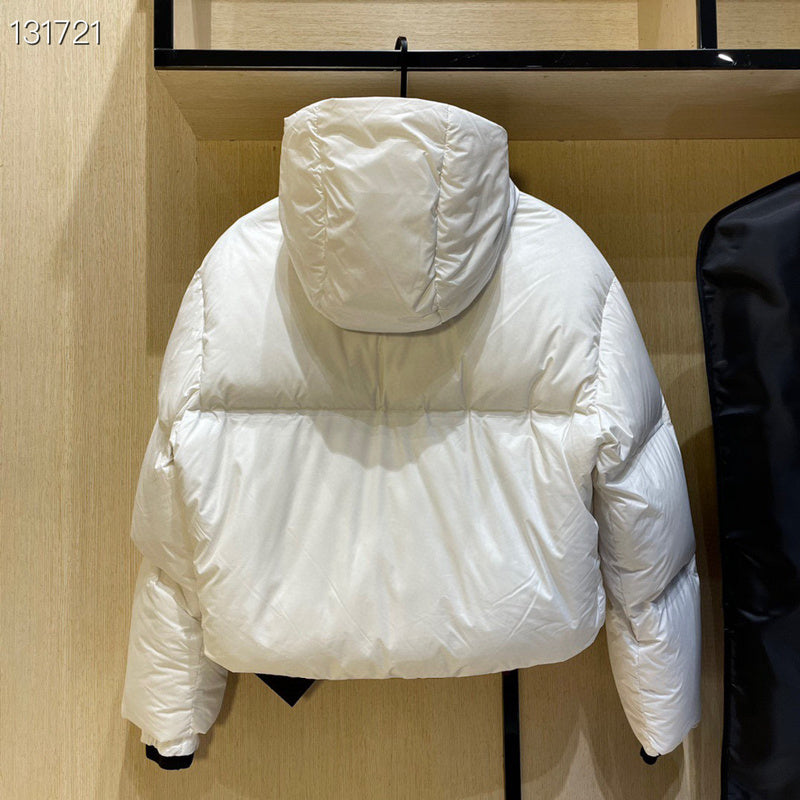 Les doudounes Prada  femme offrent une élégance et une performance inégalées.

De plus, au meilleur prix.  Le moins cher. YourStyles.fr référence sur la
