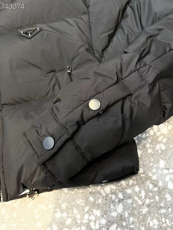 Les doudounes Prada  femme offrent une élégance et une performance inégalées.

De plus, au meilleur prix.  Le moins cher. YourStyles.fr référence sur la
