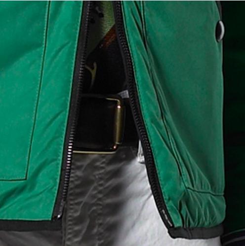 Les doudounes Ralph Lauren offrent une élégance intemporelle et une qualité exceptionnelle. Leur design raffiné et leurs matériaux haut de gamme 