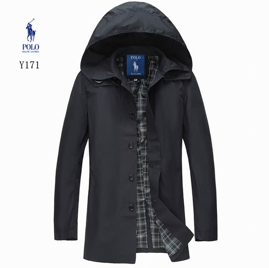 Les doudounes Ralph Lauren offrent une élégance intemporelle et une qualité exceptionnelle. Leur design raffiné et leurs matériaux haut de gamme en font un choix incontournable pour les amateurs de mode. Dotées d'une coupe ajustée,