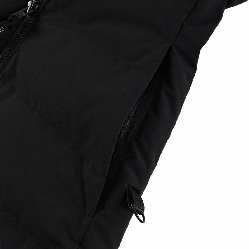 La doudoune Canada Goose Parka Femme

Résultat de l'évolution emblématique de la marque Canada Goose, la doudoune Canada Goose Parka Femme