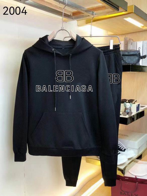 Les ensembles survêtement Balenciaga allient performance et style. Leur design avant-gardiste et leur qualité supérieure. Pas cher. Le moins cher.