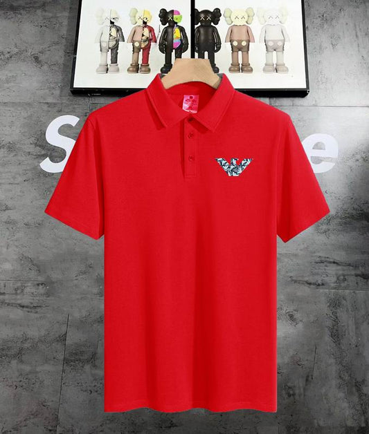 Les polos Armani pour homme reflètent l’élégance raffinée et le savoir-faire emblématique de la maison italienne. Au meilleur prix 