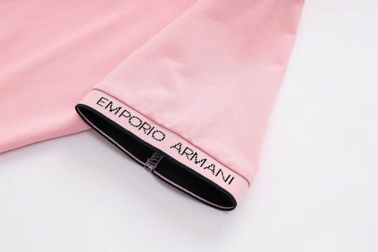 Les polos Armani pour homme reflètent l’élégance raffinée et le savoir-faire emblématique de la maison italienne. Au meilleur prix 