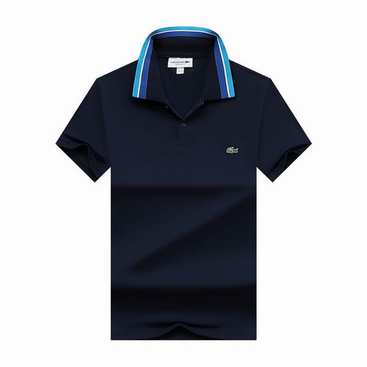 Les polos Lacoste pour homme sont le symbole parfait de l'élégance décontractée, alliant style et confort depuis des générations. Au meilleur prix.