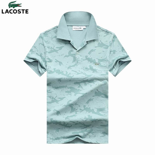 Les polos Lacoste pour homme sont le symbole parfait de l'élégance décontractée, alliant style et confort depuis des générations. Au meilleur prix.