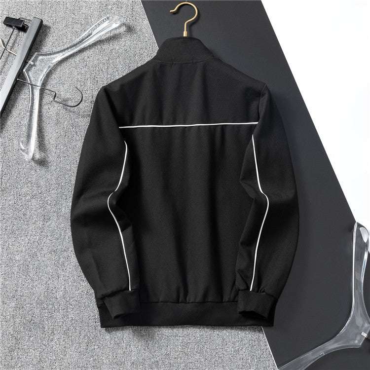 Les ensembles survêtement Hugo Boss allient performance et style. Leur design sophistiqué et leur qualité supérieure.pas cher.le moins cher.