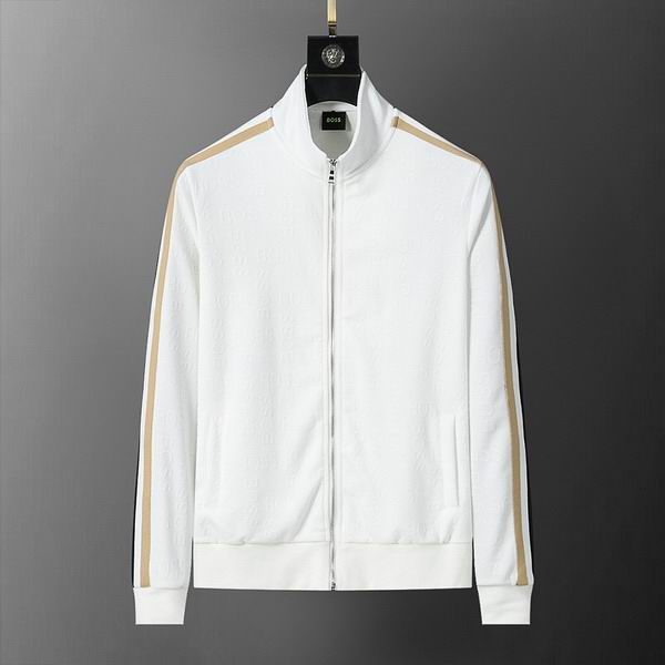 Les ensembles survêtement Hugo Boss allient performance et style. Leur design sophistiqué et leur qualité supérieure.pas cher.le moins cher.