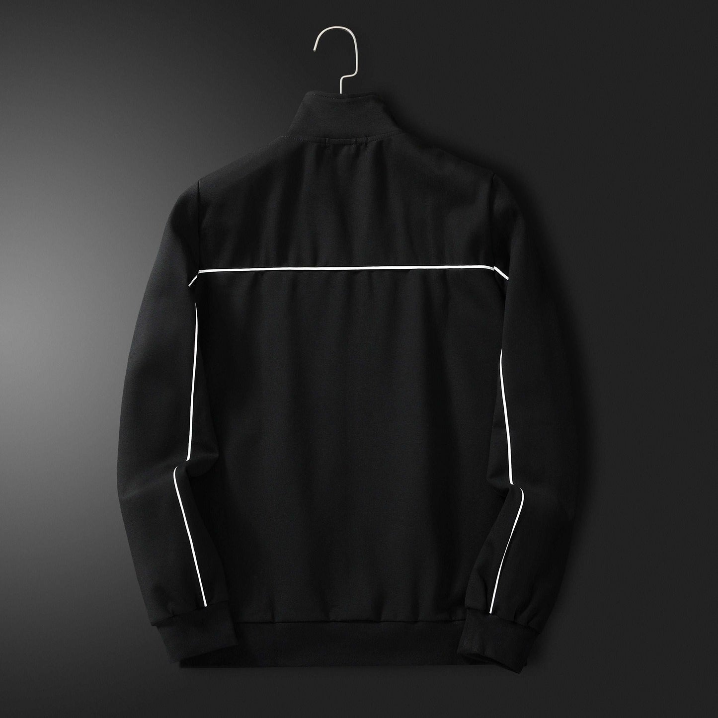 Les ensembles survêtement Hugo Boss allient performance et style. Leur design sophistiqué et leur qualité supérieure.pas cher.le moins cher.