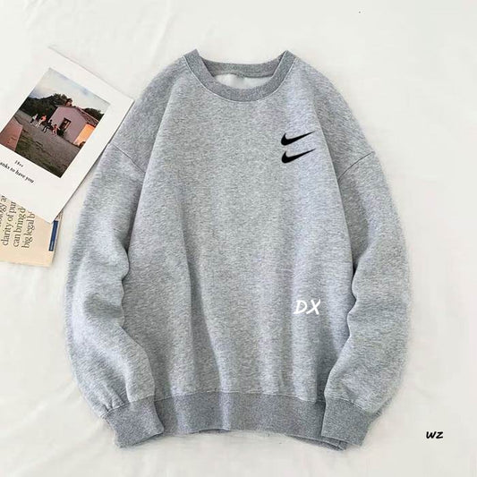 Les sweats Nike allient performance et style. Leur design moderne et leur technologie de pointe les rendent indispensables. Pas cher. Le moins cher.