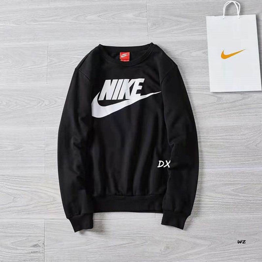 Les sweats Nike allient performance et style. Leur design moderne et leur technologie de pointe les rendent indispensables. Pas cher. Le moins cher.