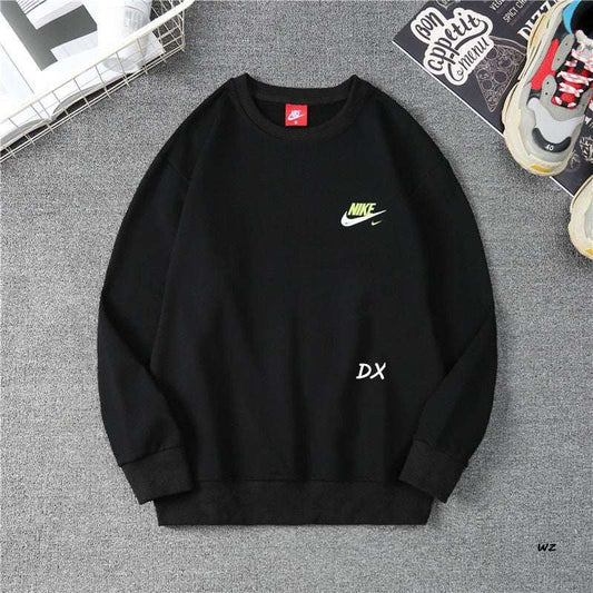 Les sweats Nike allient performance et style. Leur design moderne et leur technologie de pointe les rendent indispensables. Pas cher. Le moins cher.