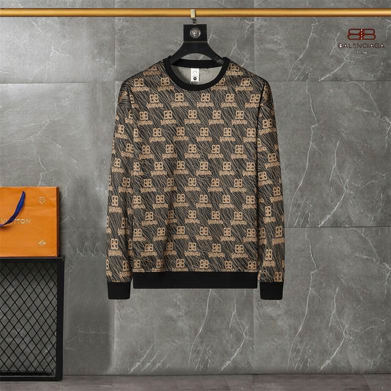 Les ensembles survêtement Balenciaga allient performance et style. Leur design avant-gardiste et leur qualité supérieure. Pas cher. Le moins cher.