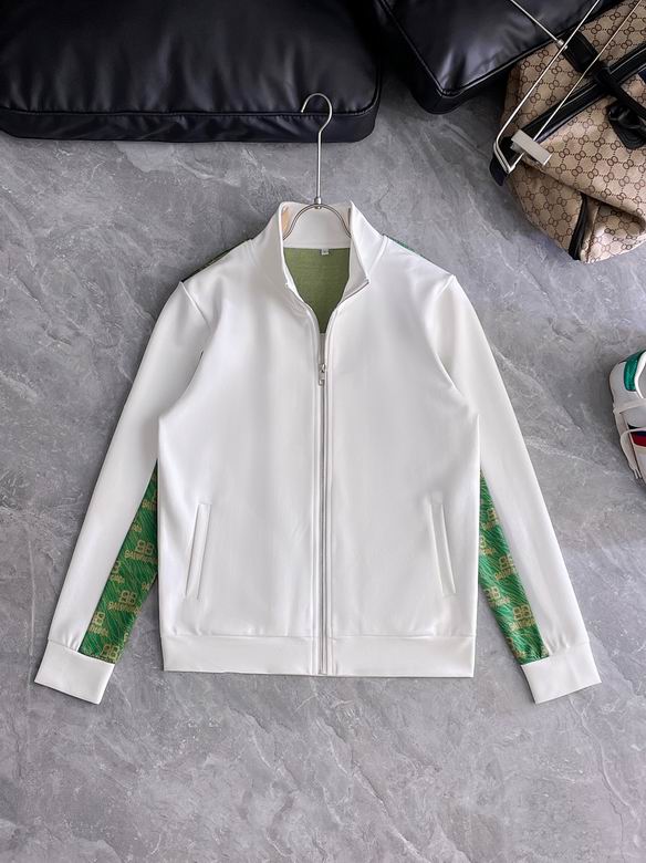 Les ensembles survêtement Balenciaga allient performance et style. Leur design avant-gardiste et leur qualité supérieure. Pas cher. Le moins cher.