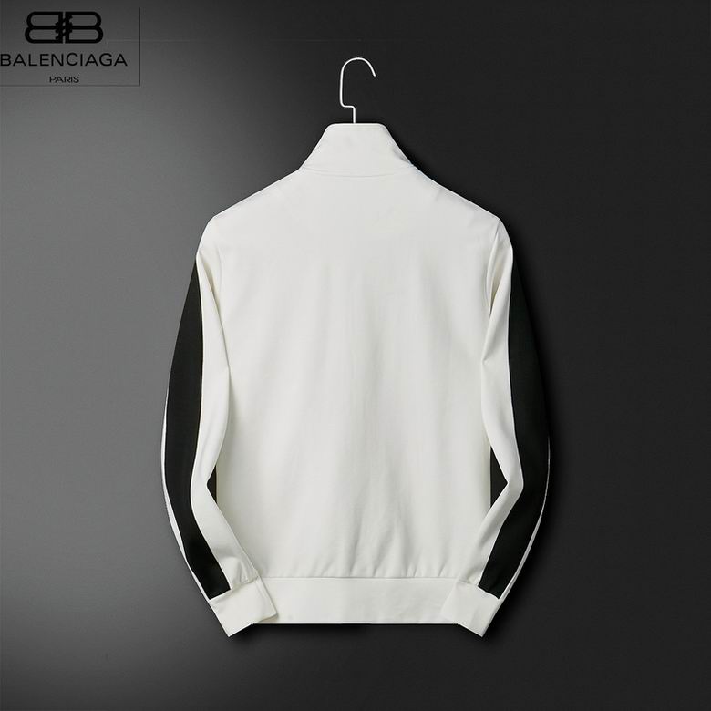 Les ensembles survêtement Balenciaga allient performance et style. Leur design avant-gardiste et leur qualité supérieure. Pas cher. Le moins cher.