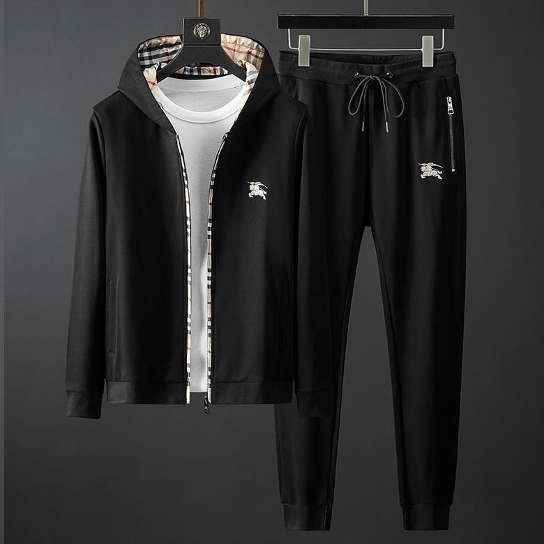 Les ensembles survêtement Burberry combinent performance et style. Leur design sophistiqué. Pas cher.le moins cher.