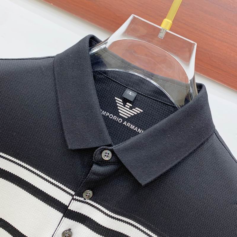 Les polos Armani pour homme reflètent l’élégance raffinée et le savoir-faire emblématique de la maison italienne. Au meilleur prix 
