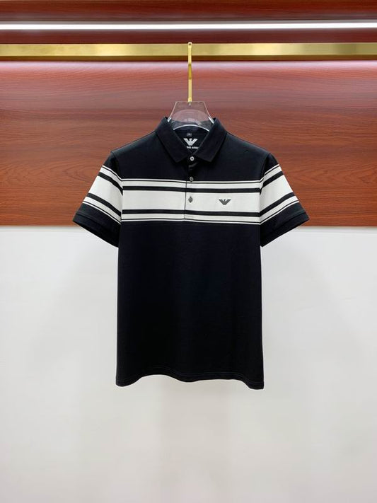 Les polos Armani pour homme reflètent l’élégance raffinée et le savoir-faire emblématique de la maison italienne. Au meilleur prix 