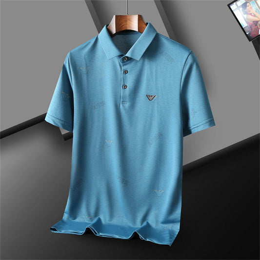 Les polos Armani pour homme reflètent l’élégance raffinée et le savoir-faire emblématique de la maison italienne. Au meilleur prix 
