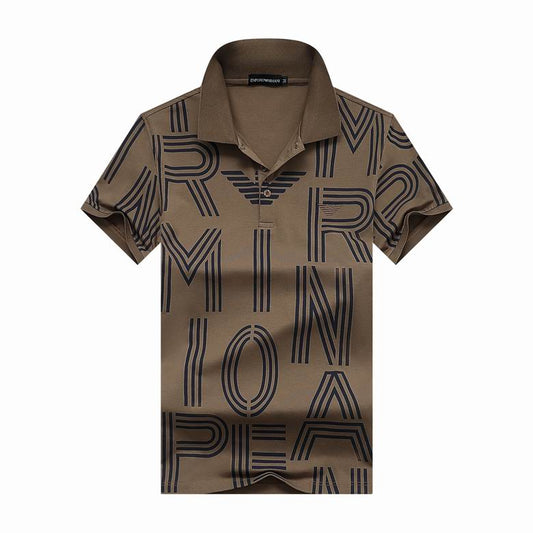 Les polos Armani pour homme reflètent l’élégance raffinée et le savoir-faire emblématique de la maison italienne. Au meilleur prix 