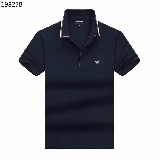 Les polos Armani pour homme reflètent l’élégance raffinée et le savoir-faire emblématique de la maison italienne. Au meilleur prix 