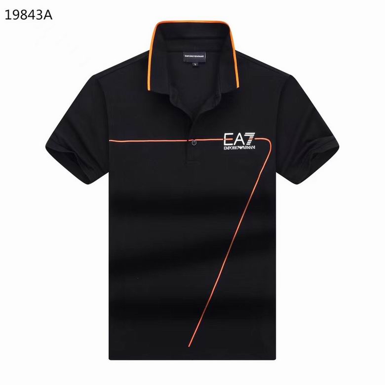 Les polos Armani pour homme reflètent l’élégance raffinée et le savoir-faire emblématique de la maison italienne. Au meilleur prix 