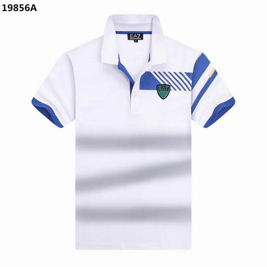 Les polos Armani pour homme reflètent l’élégance raffinée et le savoir-faire emblématique de la maison italienne. Au meilleur prix 