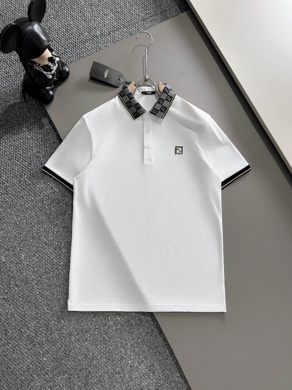 Les polos T-shirt Fendi pour homme incarnent l’élégance italienne avec une touche de modernité , caractéristiques de la maison Fendi. Au meilleur prix 