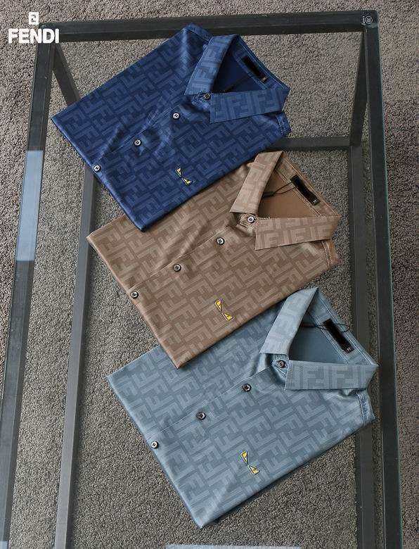Les polos T-shirt Fendi pour homme incarnent l’élégance italienne avec une touche de modernité , caractéristiques de la maison Fendi. Au meilleur prix 