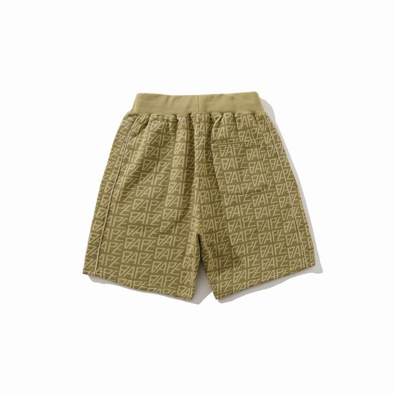 Les sweats Bape Sta pour homme incarnent l’essence du streetwear avec un design audacieux et reconnaissable, propre à la marque A Bathing Ape (Bape).