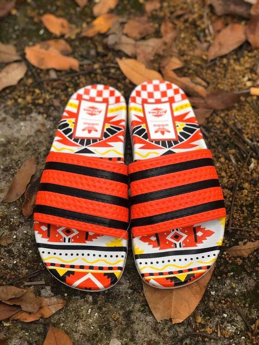 Les sandales claquettes Adidas sont un incontournable pour ceux qui recherchent un mélange parfait entre confort et style décontracté.