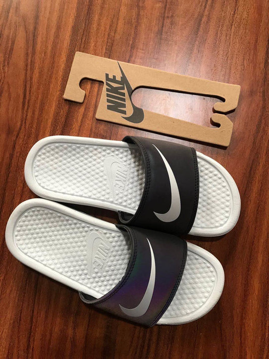 Nike flip flop sandals