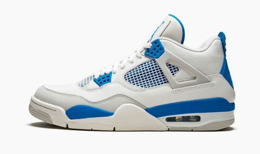 Les baskets grande taille Jordan 4 offrent le même style iconique que le modèle original, tout en répondant  aux besoins des pointures supérieures.
