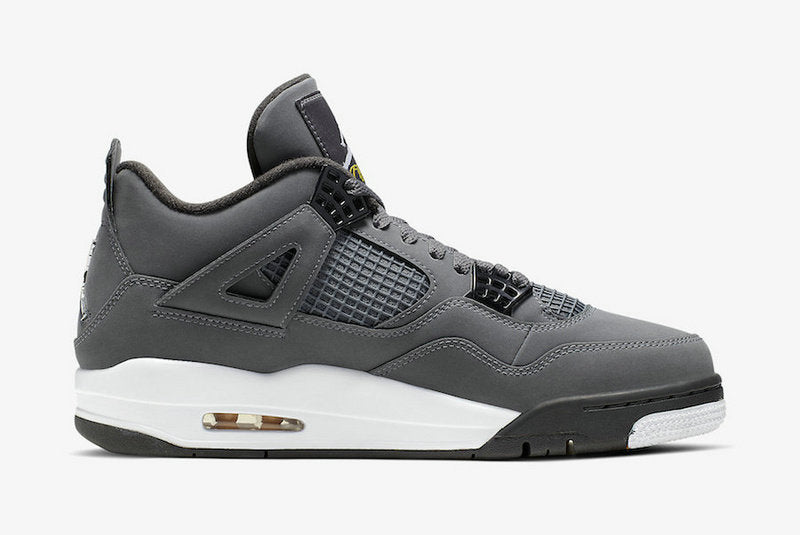 Les baskets grande taille Jordan 4 offrent le même style iconique que le modèle original, tout en répondant  aux besoins des pointures supérieures.