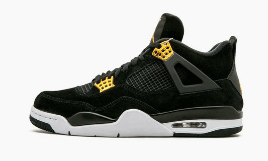 Les baskets grande taille Jordan 4 offrent le même style iconique que le modèle original, tout en répondant  aux besoins des pointures supérieures.