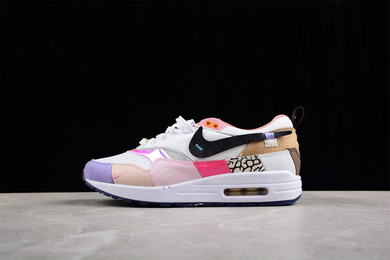 Les baskets grande taille Nike Air Max 1 conservent l’élégance intemporelle du modèle original tout en s’adaptant parfaitement aux grandes pointures.